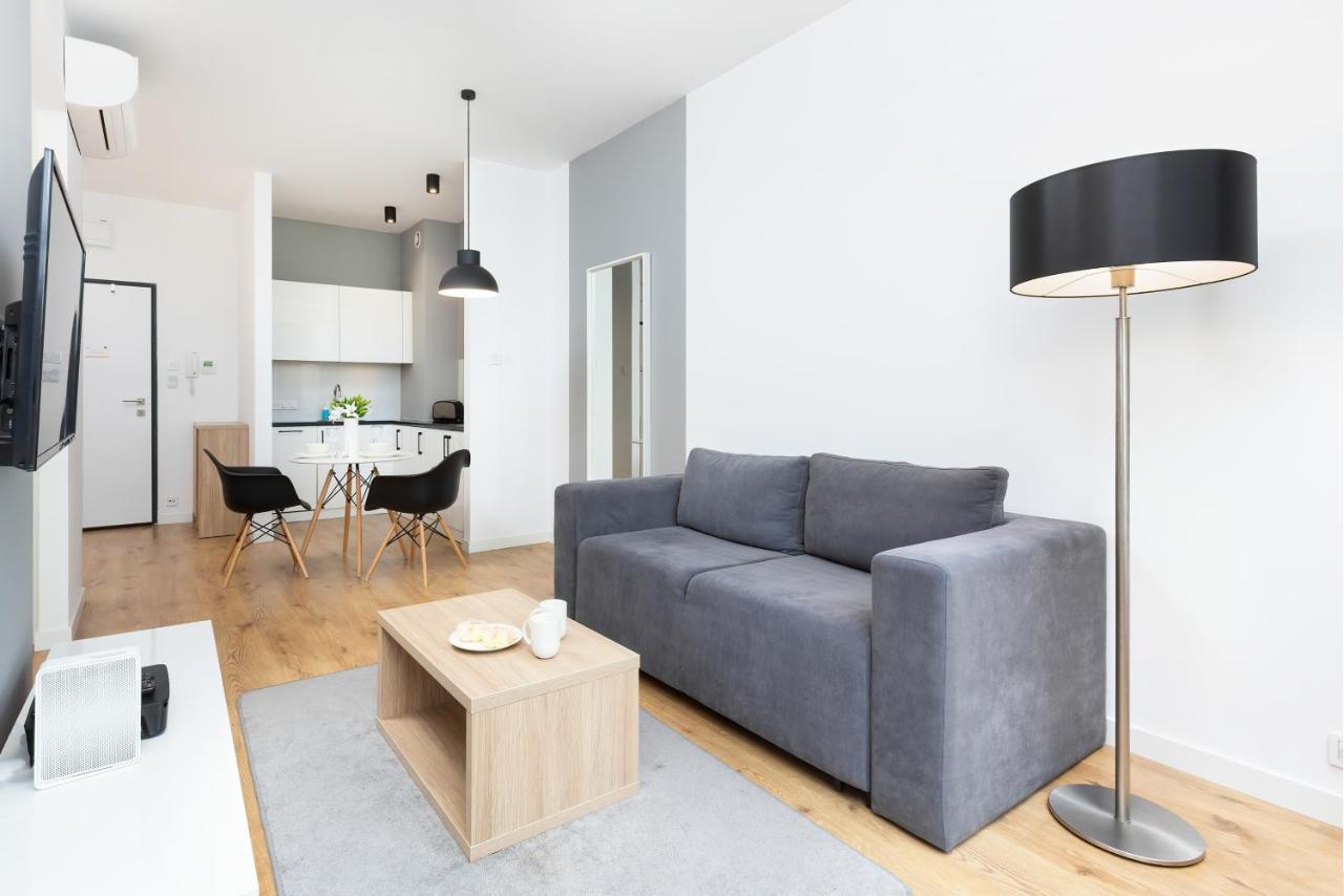 Wola Pet-Friendly Apartments With Ac Slawinska By Noclegi Renters วอร์ซอ ภายนอก รูปภาพ