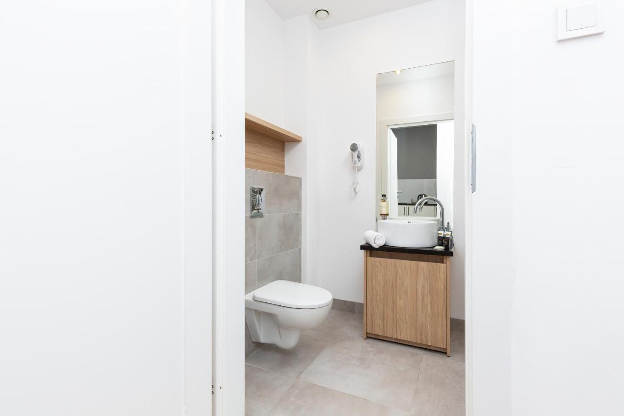 Wola Pet-Friendly Apartments With Ac Slawinska By Noclegi Renters วอร์ซอ ภายนอก รูปภาพ
