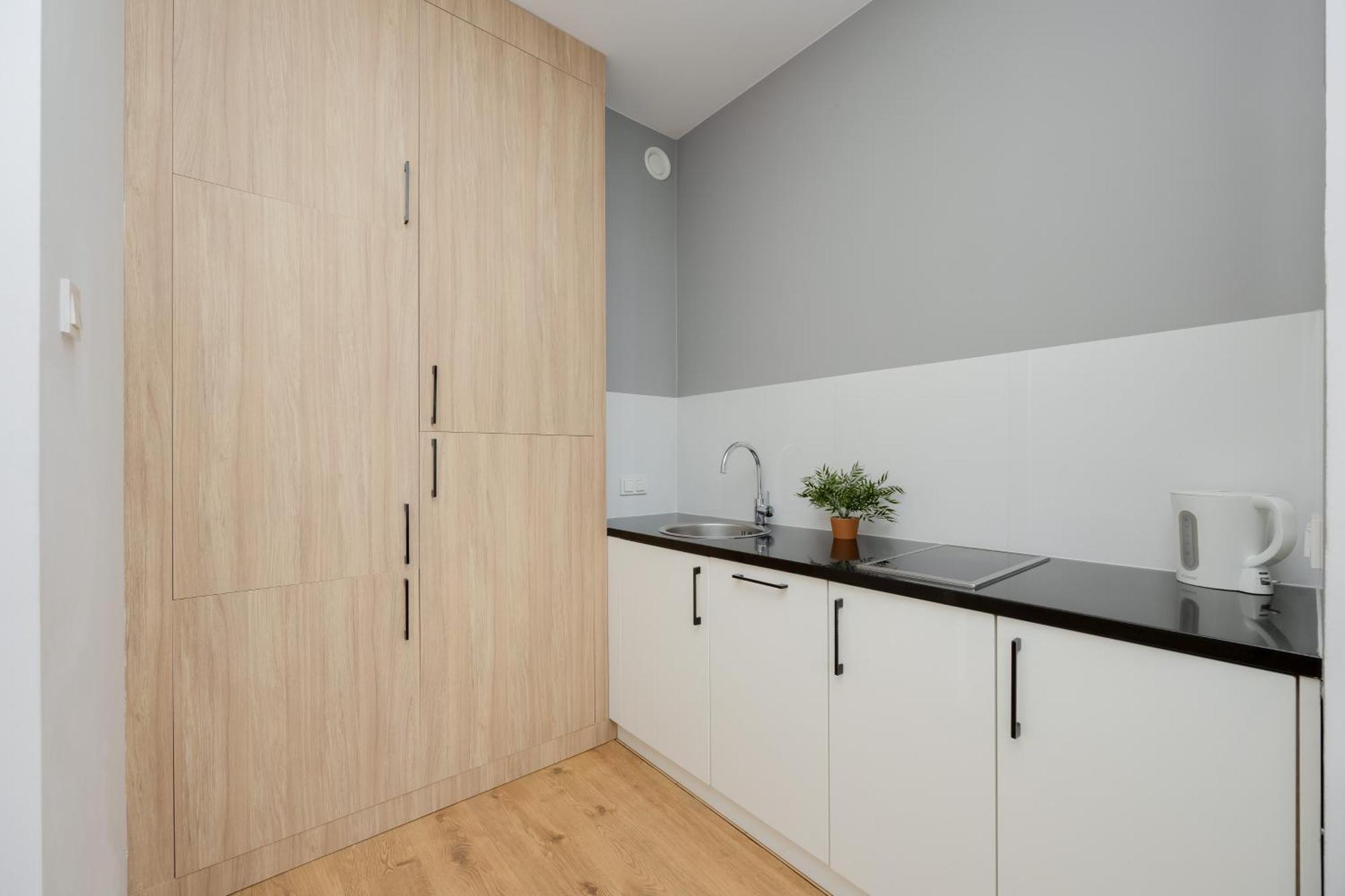 Wola Pet-Friendly Apartments With Ac Slawinska By Noclegi Renters วอร์ซอ ภายนอก รูปภาพ
